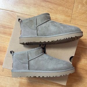 UGG women’s Classic Ultra Mini Boots Antilope